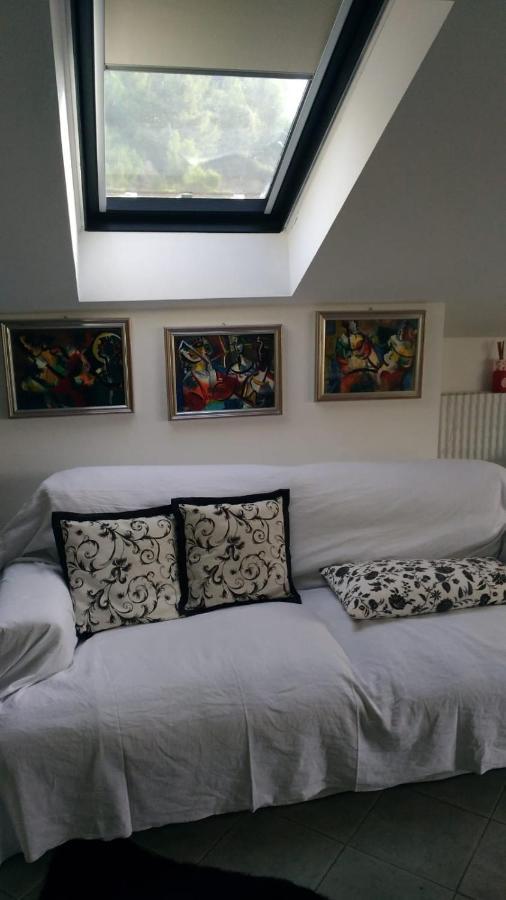 Casa Lilli Lägenhet Vallecrosia Exteriör bild